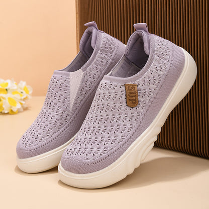 Spring and autumn new old Beijing cloth shoes women's single shoes soft sole comfortable slip-on mother shoes thick sole non-slip casual shoes women