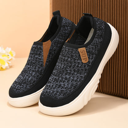 Spring and autumn new old Beijing cloth shoes women's single shoes soft sole comfortable slip-on mother shoes thick sole non-slip casual shoes women