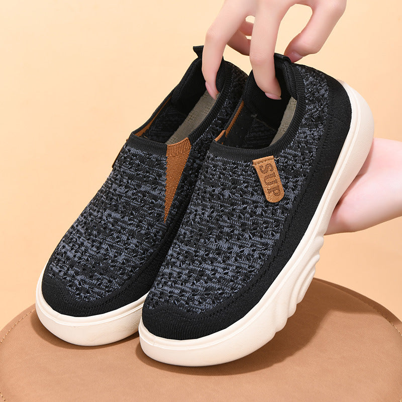 Spring and autumn new old Beijing cloth shoes women's single shoes soft sole comfortable slip-on mother shoes thick sole non-slip casual shoes women